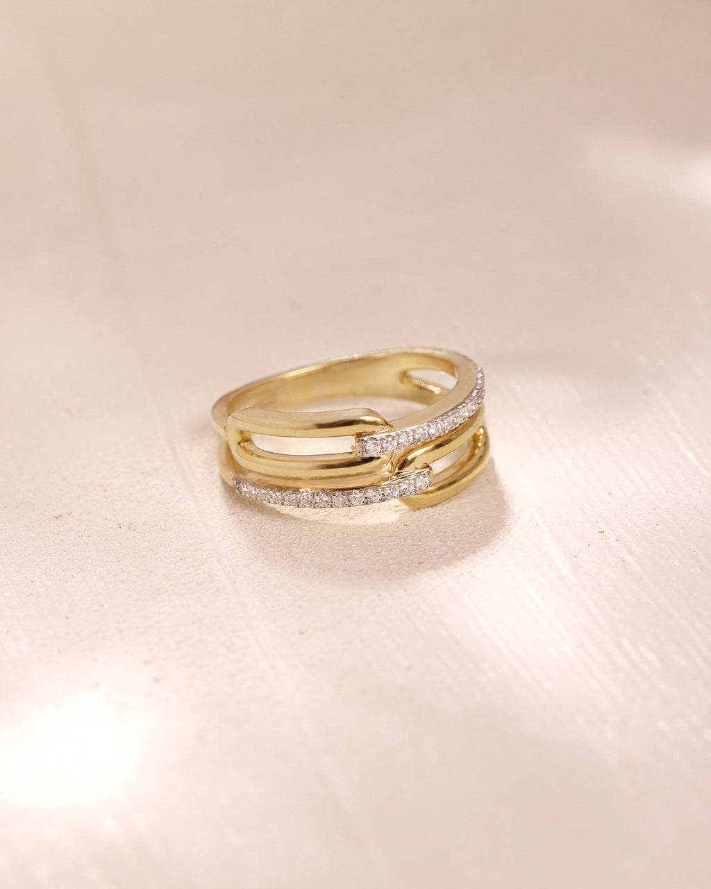 Twin Paperclip Diamond Band